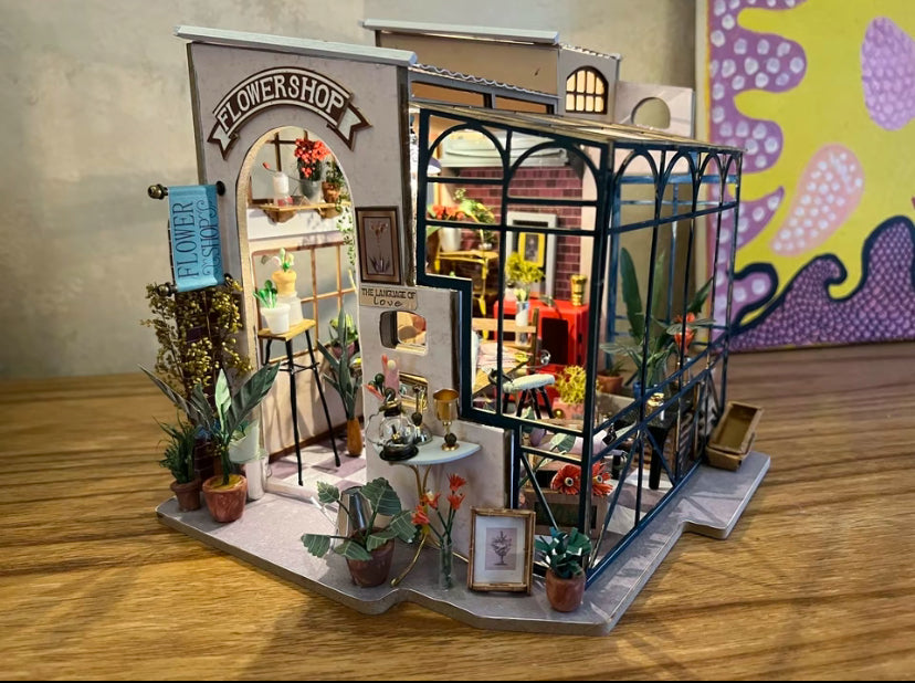 Robotime Rolife 3D Wooden Puzzles DG145 Emily's Flower Shop Model Kit DIY Miniature Doll House