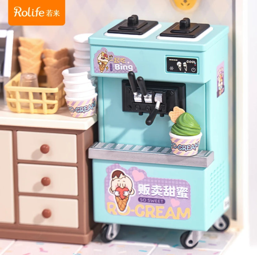 New arrival super creator DW018 icecream store diy mininature doll house