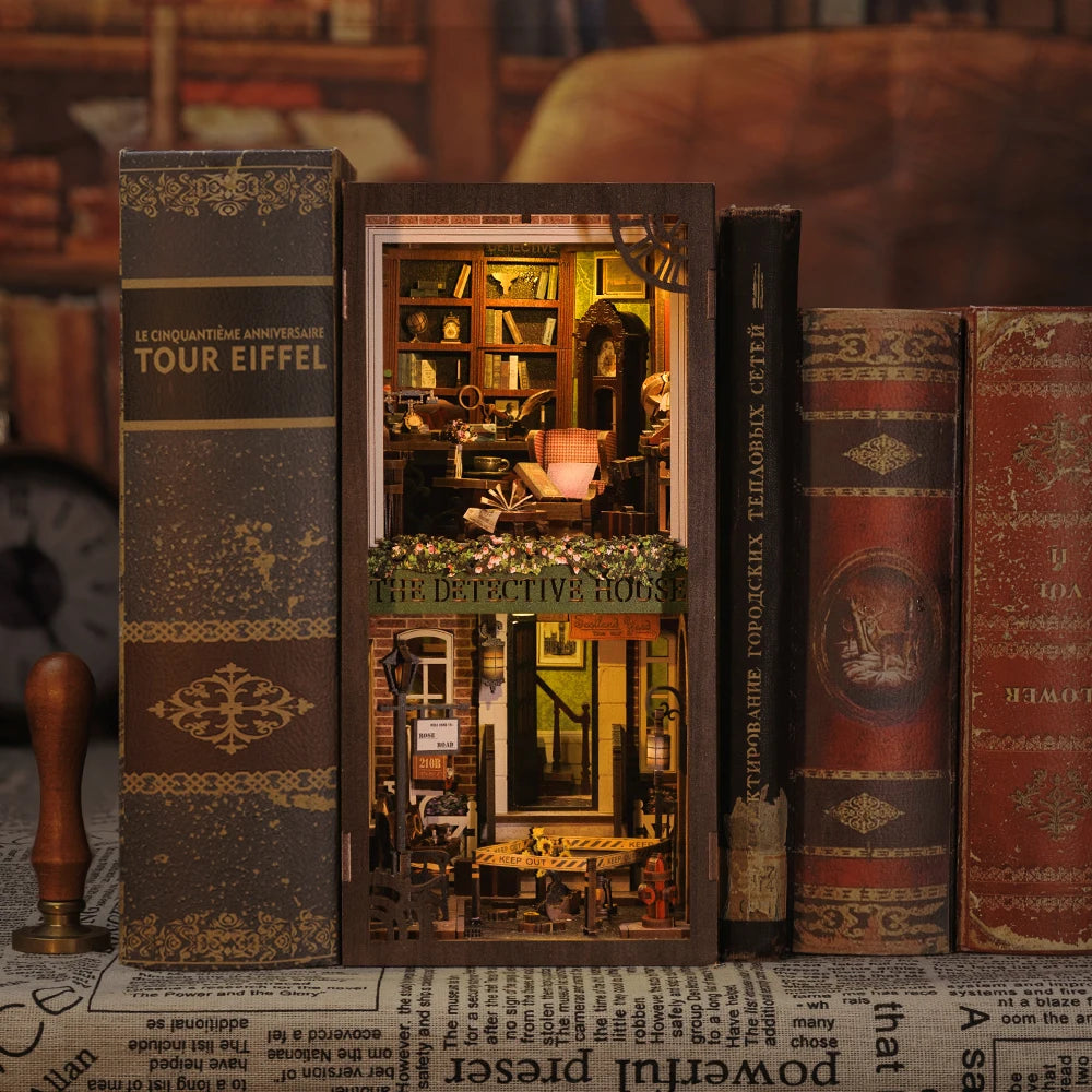 CUTEBEE Magic Book Nook Kit DIY Doll House with Light 3D Bookshelf Insert Eternal Bookstore Model Toy For Adult Birthday Gifts